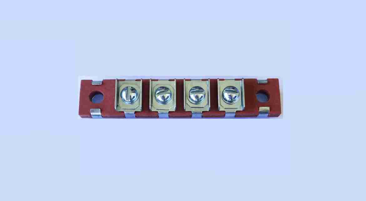 1939-56 4 Terminal Junction Block, for headlamp & parking lamp wires