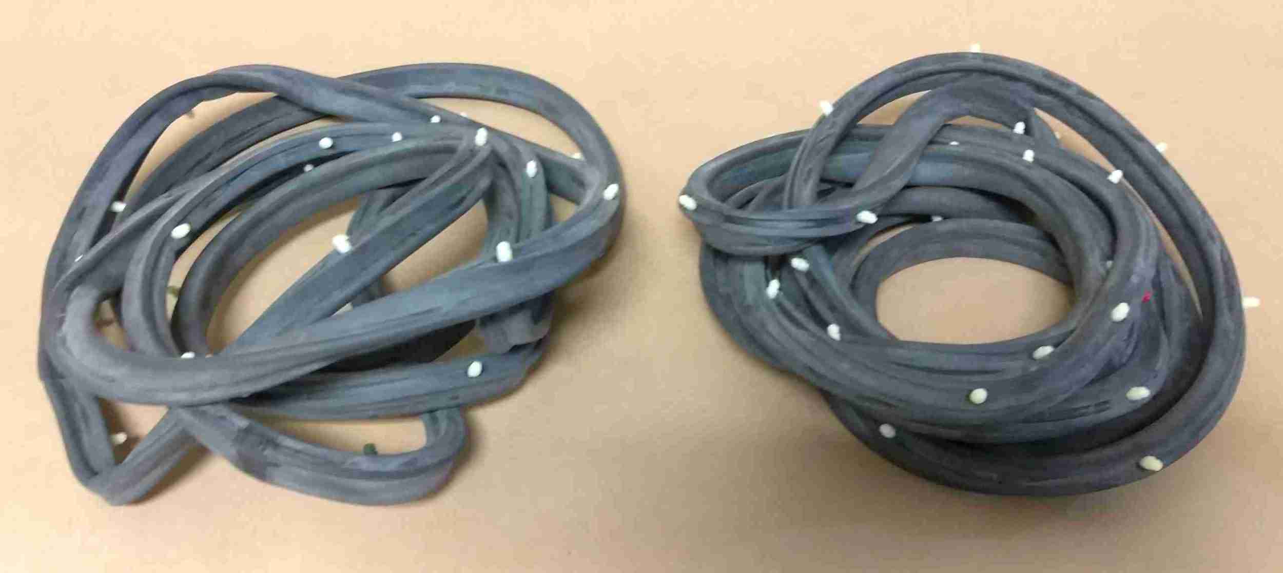 1965-66 Door weatherstrip p All Full Size 2 dr Sedan