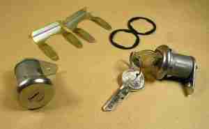 1959-64 Door Lock Pair, original pear head key, flat pawl short cylinder, see description for applications
