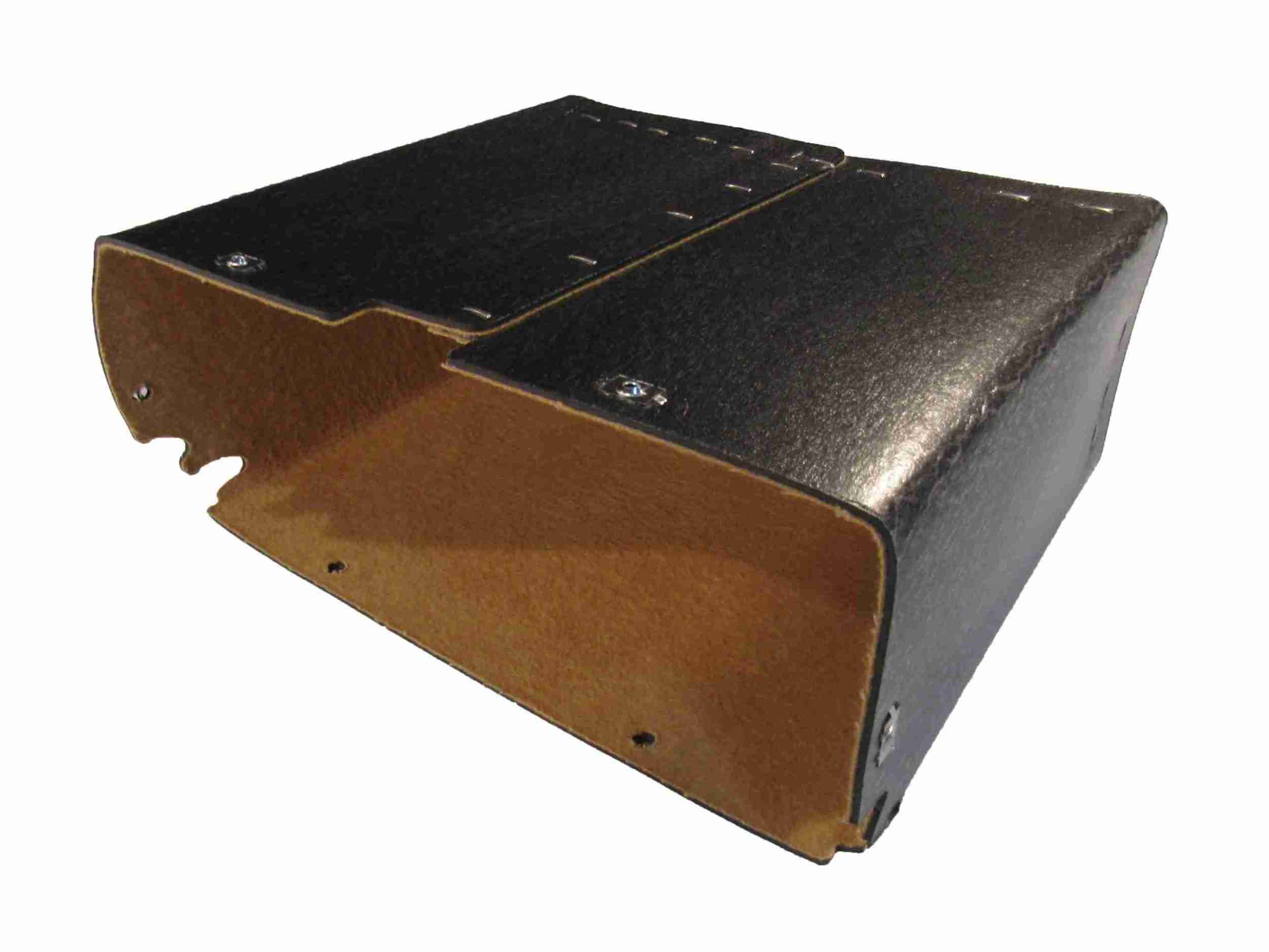 1939 Model 26/28 Deluxe 6/8 Glove Box