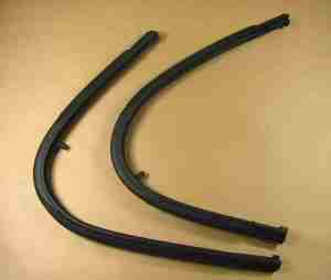 1949-52 Rear Door Ventilator Weatherstrip Main Seals, pair, All Model 2569 Chieftain 4 Door Sedan, use w/ C4604081W