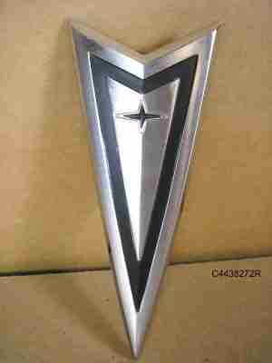 1964 Fullsize Trunk Emblem Arrowhead