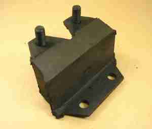 1962-64 Transmission Mount, single mount, 1962-64 HD 3 Speed MT & 1962-64 All Automatics, for 1962-64 ,Std 3sp & 1964 4sp applications also check C534535R double mount.