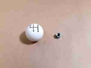 1960-66 White 4 Speed Shift Knob, w/ 4 speed shift pattern & check nut, All 1960-63, some 1964 P8, 1964-65 All A body, some 1966 A body, also 3770344
