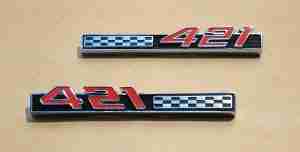 1966 P/8 full size ''421'', front fender emblem set