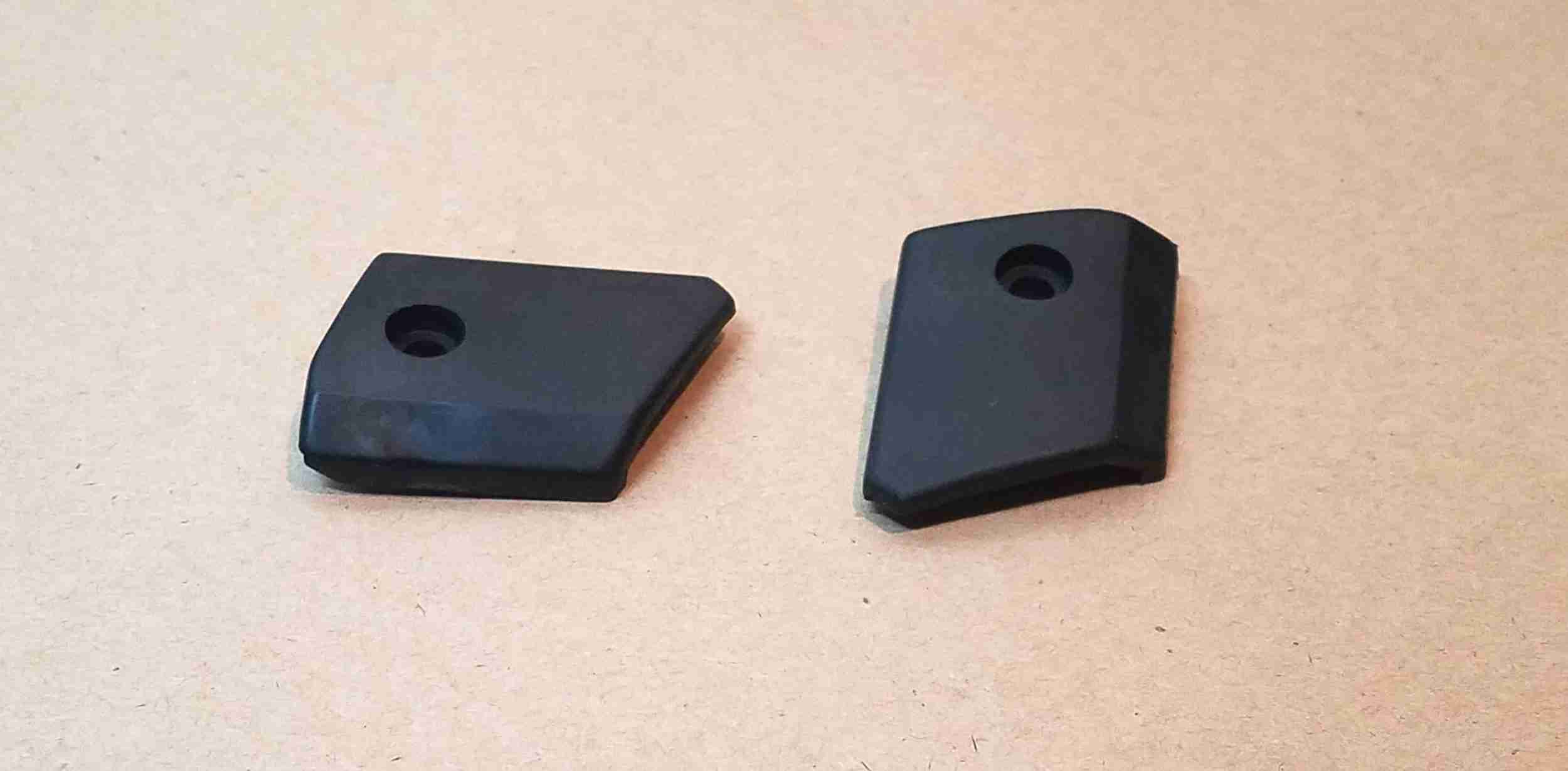 1969-72 GP Hood to Windshield Side Frame Pads, pr