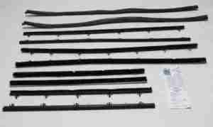 1966-67 AUTHENTIC 10 Piece Felt Kit & Glass Run Set, Chevy Chevelle 4 Door Sedan Superkit