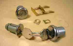 1962-65 Lock Kit Ingnition & door 1962-65 A-Body..Does not fit 1965 Full Size Models